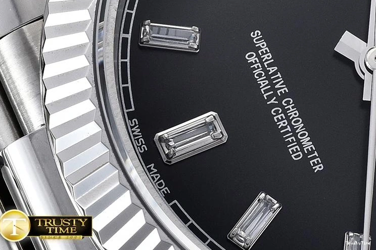 1104 RDD0206B – DayDate Bright 672